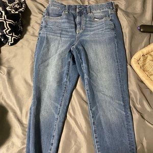 American eagle curvy high rise jeans